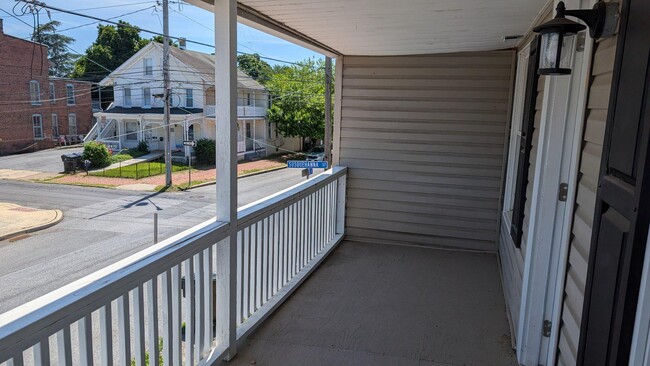 Photo - 270 Calder St
