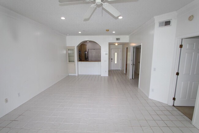 Photo - Lake Mary - 3 Bedroom, 2 Bathroom - $2295.00