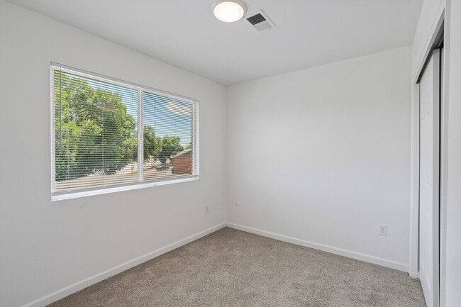 1328 S Coffman St Unit #5