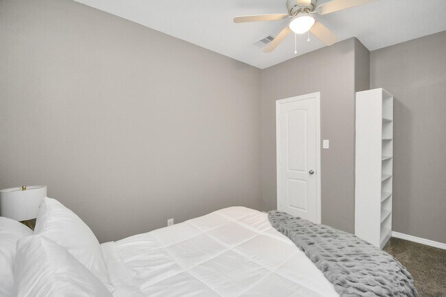 Photo - 3019 Elysian St