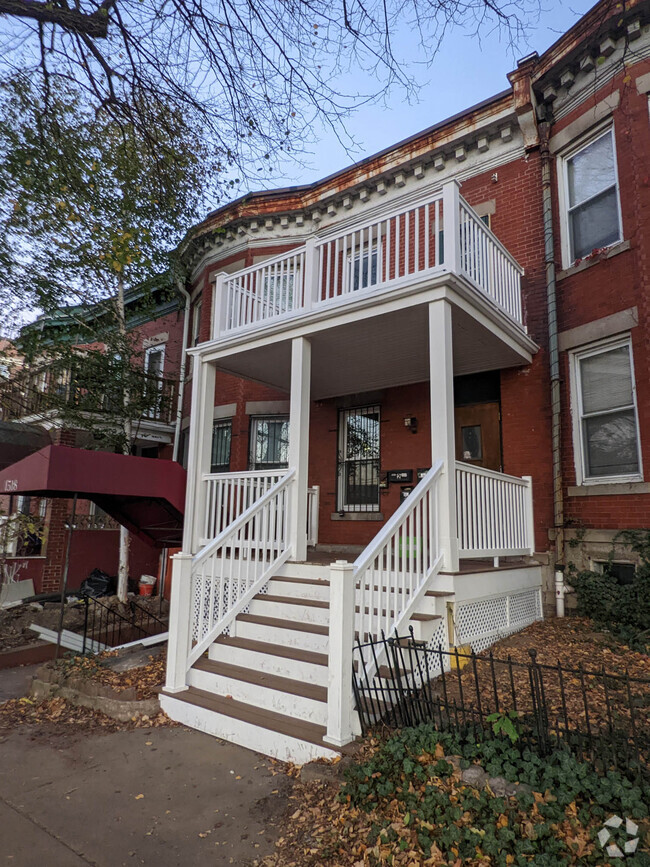 Building Photo - 1518 Commonwealth Ave Unit 3 Rental
