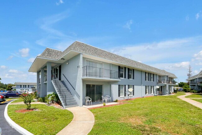 "Bright 2-Bed, 2-Bath Condo Retreat with Pool & Lake Views"