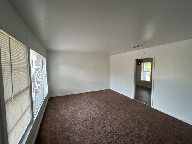 Photo - 1307 Chico Ct