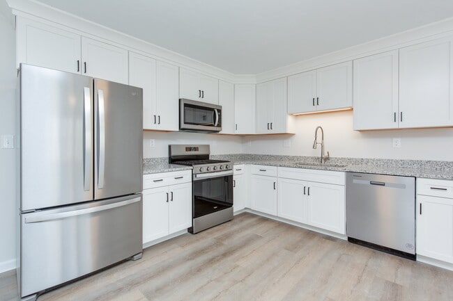 Photo - 60 Sherburne Ave
