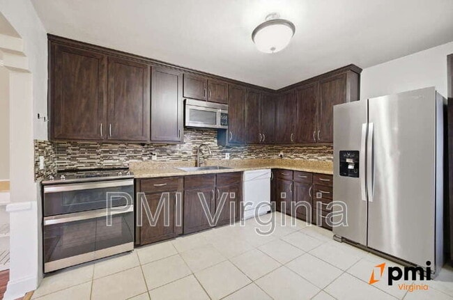 Photo - 2707 Martone Rd