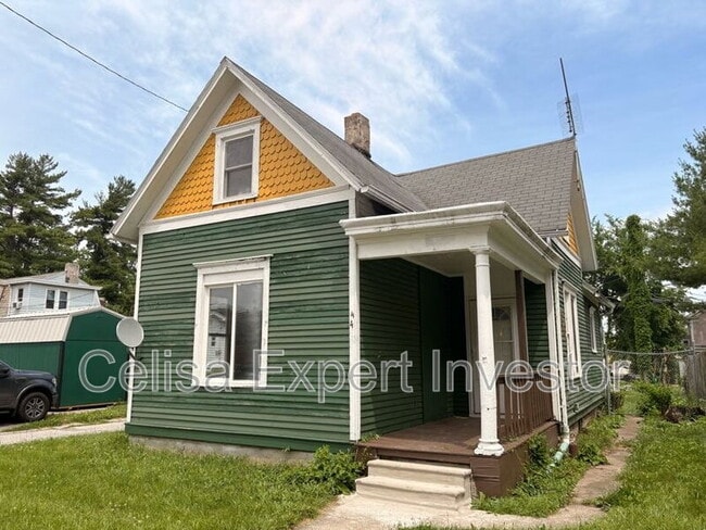 Building Photo - 448 W Wildwood Ave
