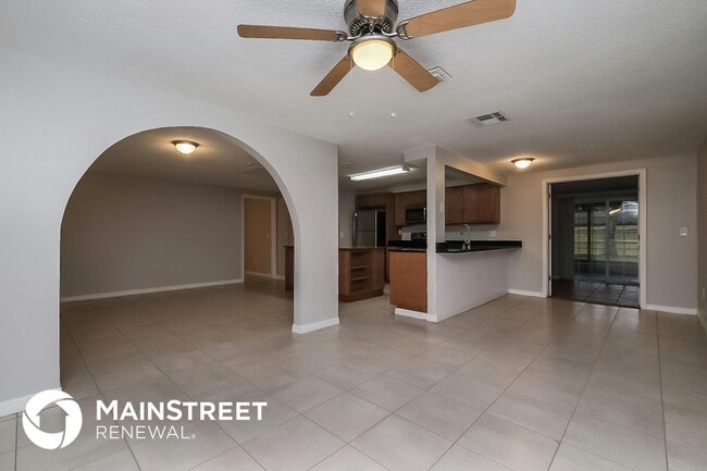 Building Photo - 7226 Exemplar Dr Rental