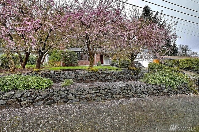 Photo - Peaceful U.P Neighborhood