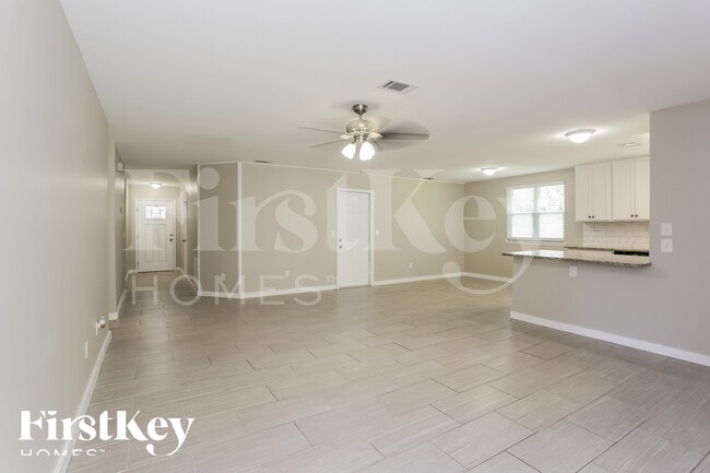 Photo - 1047 Cove Landing Dr