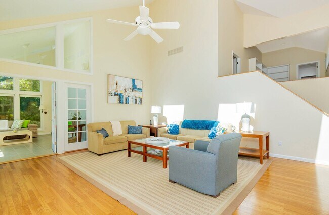 Photo - 177 Cove Hollow Rd