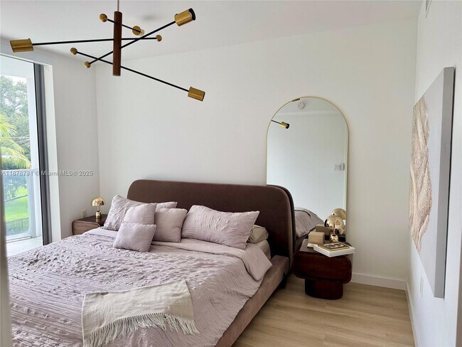 Photo - 13800 Highland Dr Unidad 307