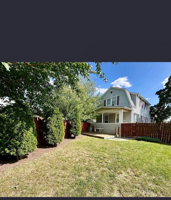 5649 N Mason Ave Unit 1A