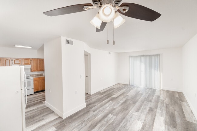 Living Area and Kitchen - Lombard Heights Apartments