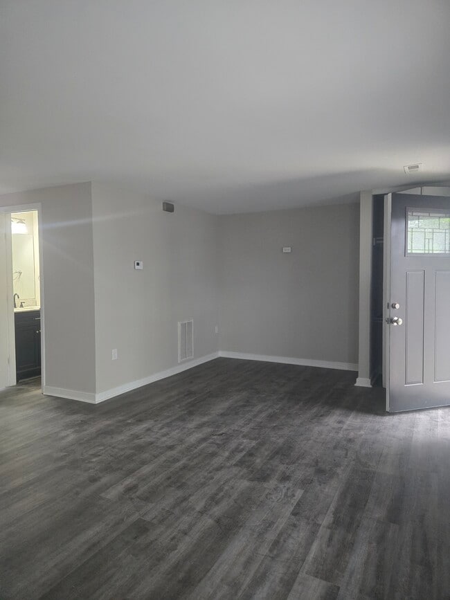 Photo - 4904 Finnegan Ct