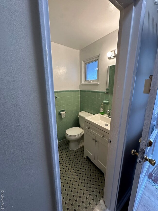 Photo - 36 S Middletown Rd Unit 3