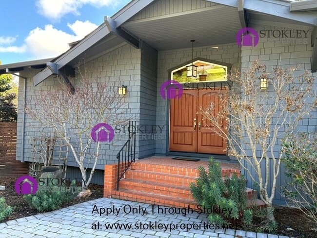 Photo - 66 Cuesta Way