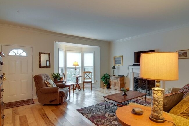 Photo - Beautiful 2BR/1.5BA home in a prime location within walking distance to West End and Vanderbilt U...