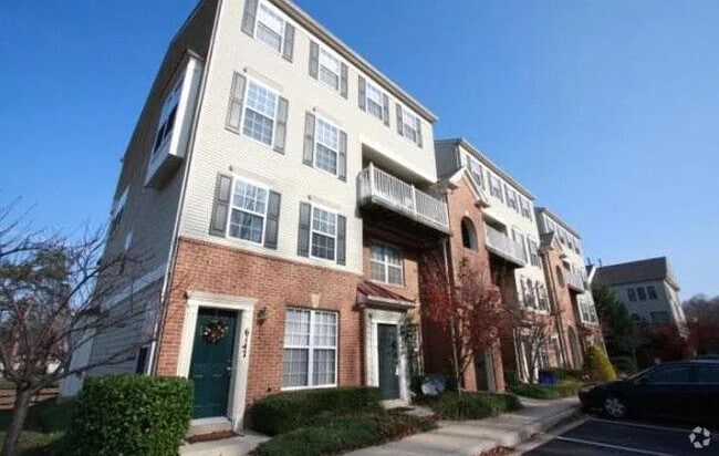 Building Photo - 6147 Stonehenge Pl Rental