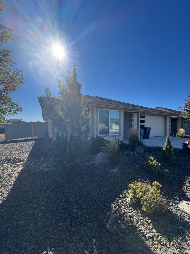 Photo - Beautiful 3-Bedroom, 2-Bath Home in a New ...