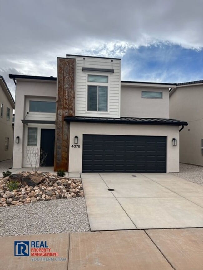 4 Bedroom Home in Desert Canyons - 4 Bedroom Home in Desert Canyons