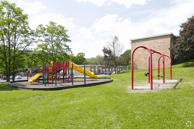 Juegos infantiles - Timberline Apartments