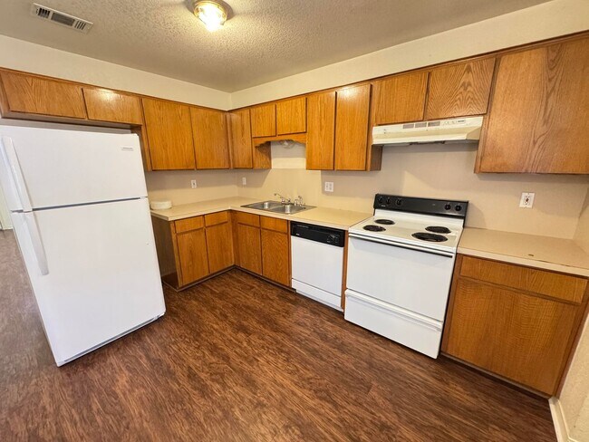 Photo - 1101 Circle M Dr Unidad Apt D