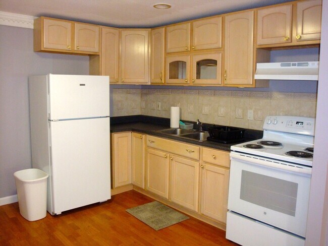 Photo - 297 Ashland Ave Unidad 17