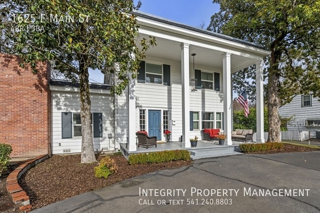 Building Photo - 1625 E Main St Rental