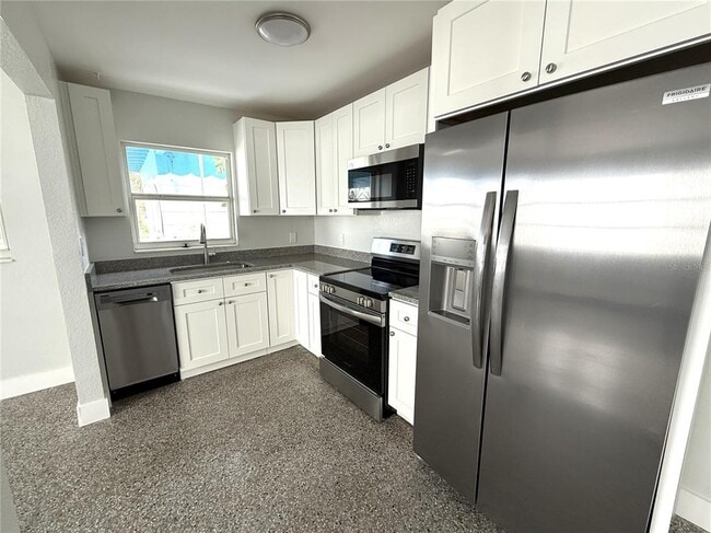 Photo - 136 174th Ave E