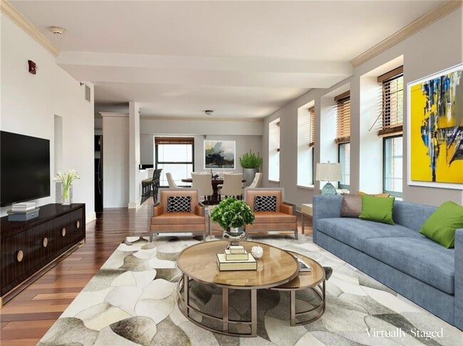 Photo - 1 S Astor St