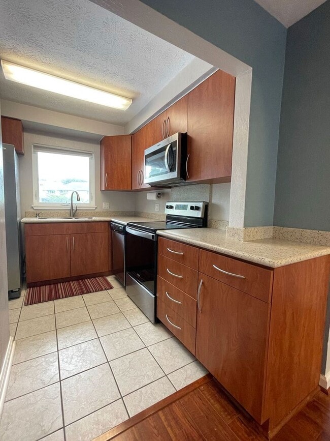 Photo - 355 Aoloa St