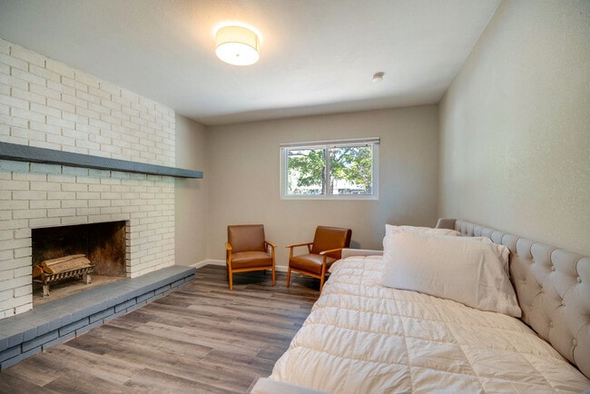1603 Newcastle St Unit SI ID1628278P
