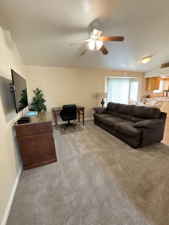 Photo - 2456 Brandon Dr