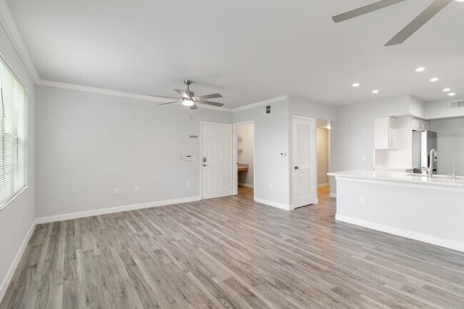 Photo - Fully updated 2/2 unit available now for a...