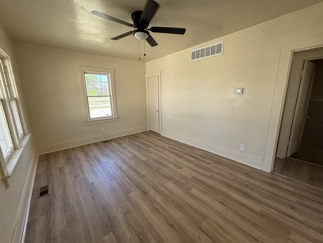 Photo - 215 E 1st Ave Condo Unit E