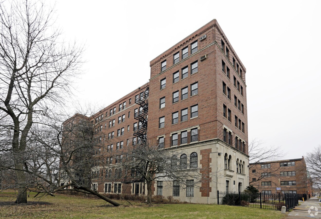 Photo - The Lake Edge