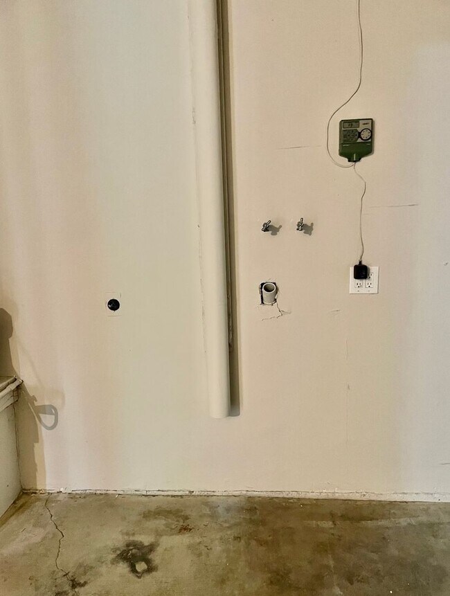 Photo - LINCOLNVIL9849 Unit A