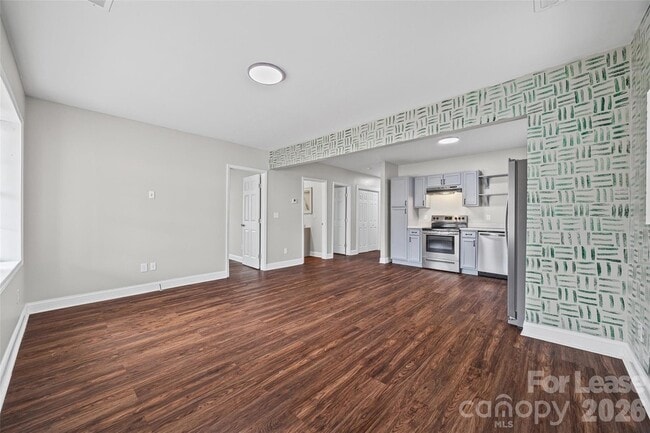 Photo - 1235 Bradford Heights Rd