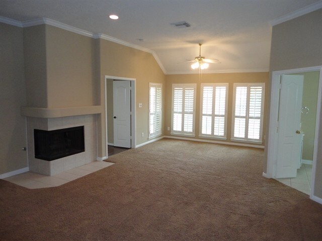 Photo - 17302 Lonesome Dove Trl