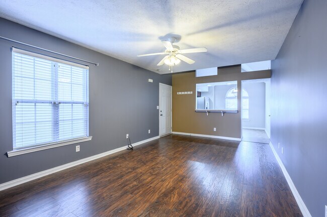 Photo - 2237 Village Run