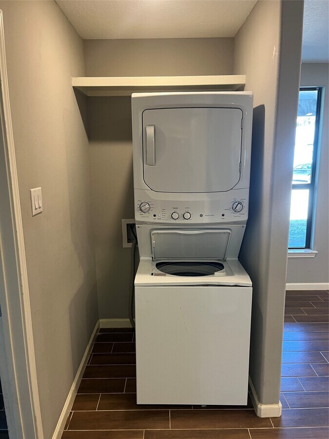 Photo - 18222 Bonnie Alice Dr Unit B