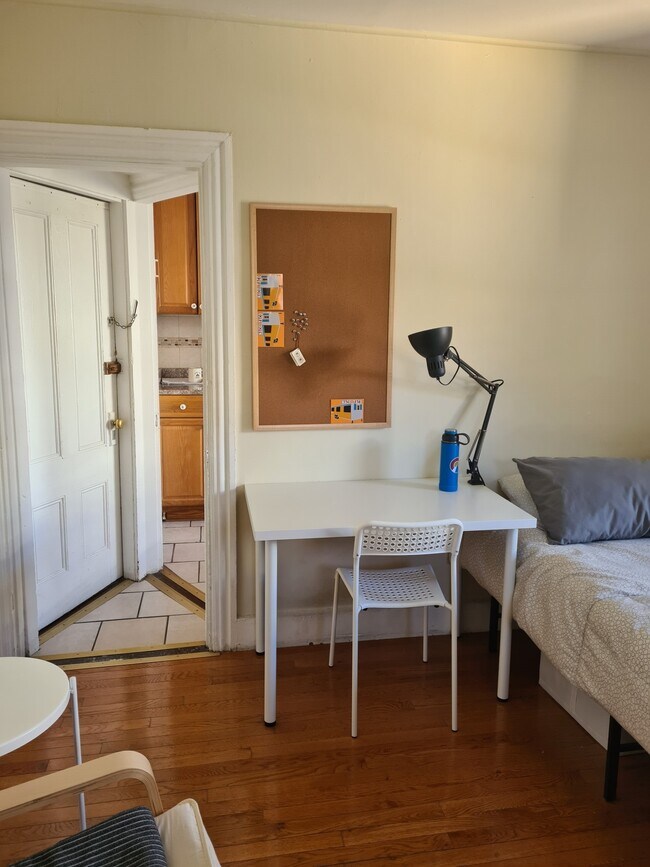 Photo - 110 Hancock St Unit OO