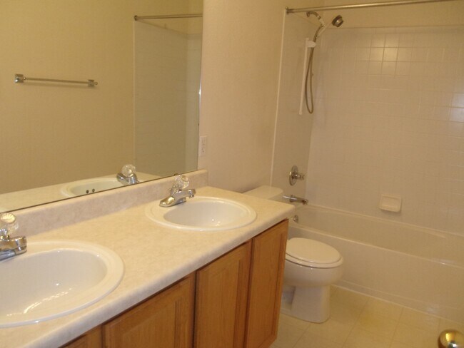 Photo - Highlands Ranch 2-Story (22AS)