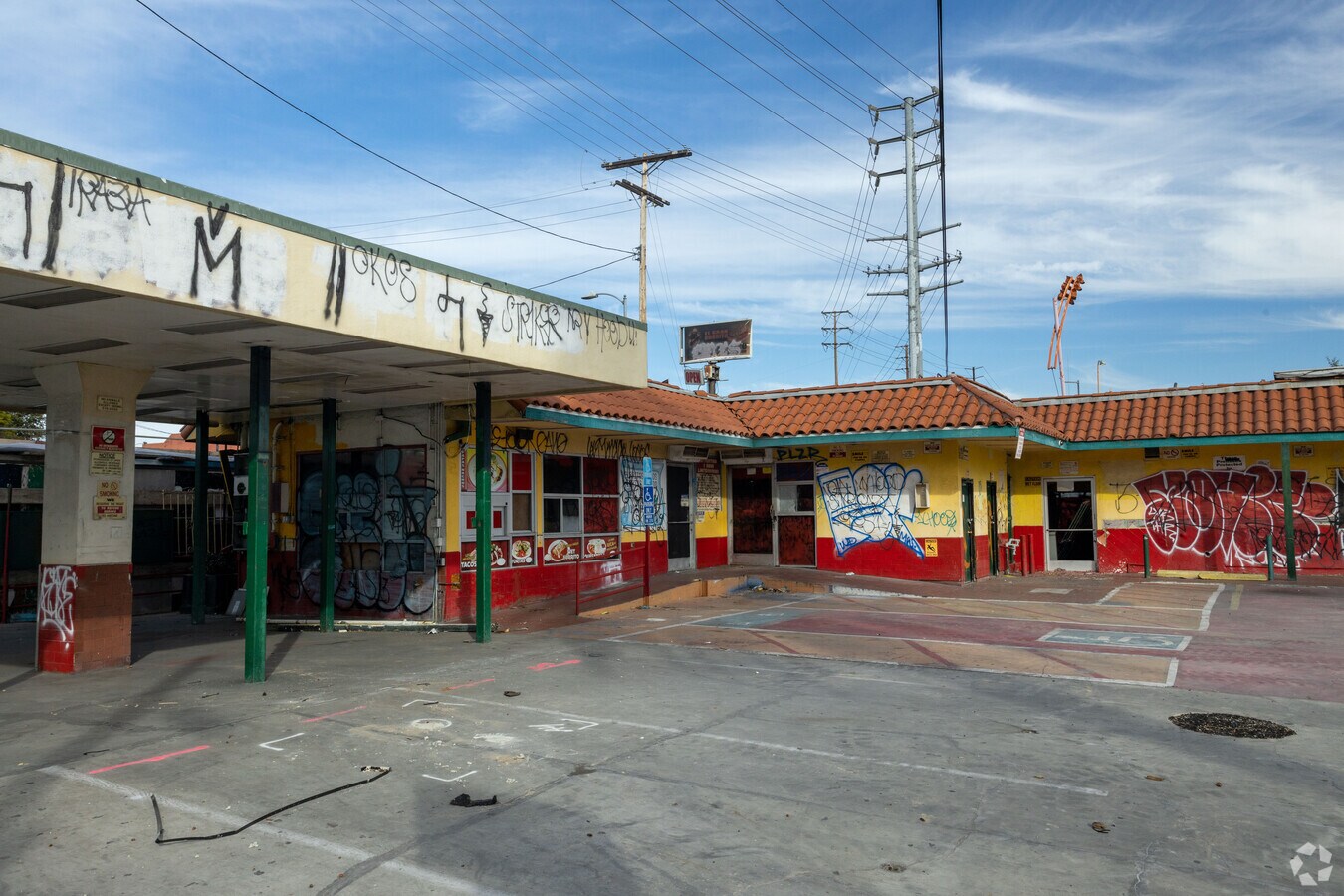 JAN 2022 - Santa Monica & Vermont Apartments