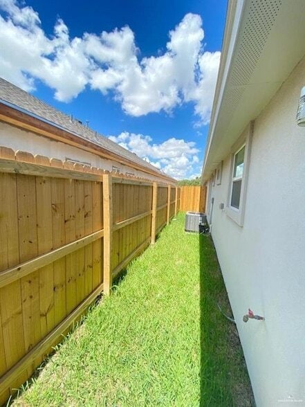 Photo - 1312 Alta Vista Dr Unidad 2