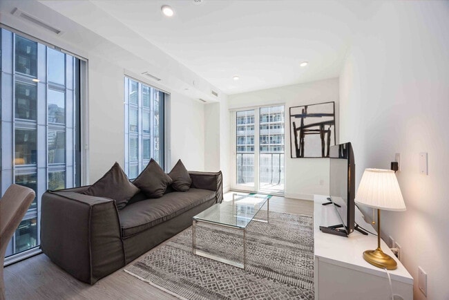 Building Photo - 25 Dalhousie St