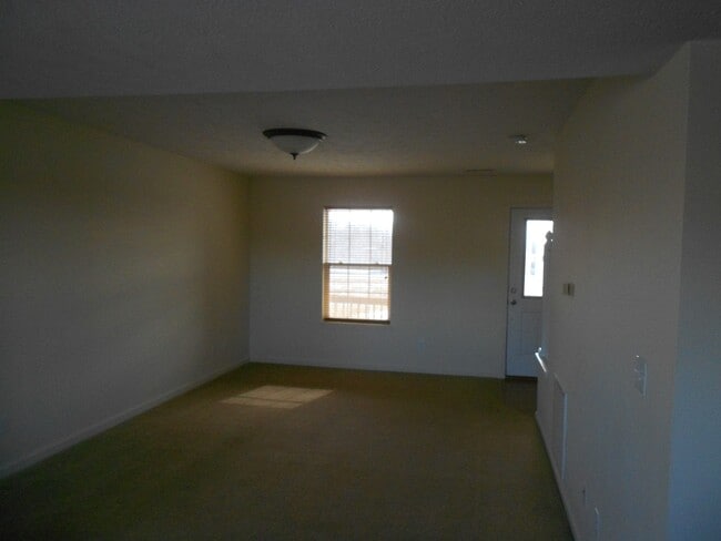 Photo - Duplex with a Fenced in Backyard!