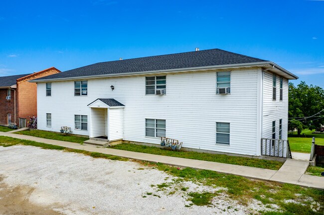 Photo - 1101-1109 S Camden St