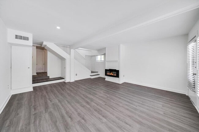 Photo - 2904 Harris Park Ave