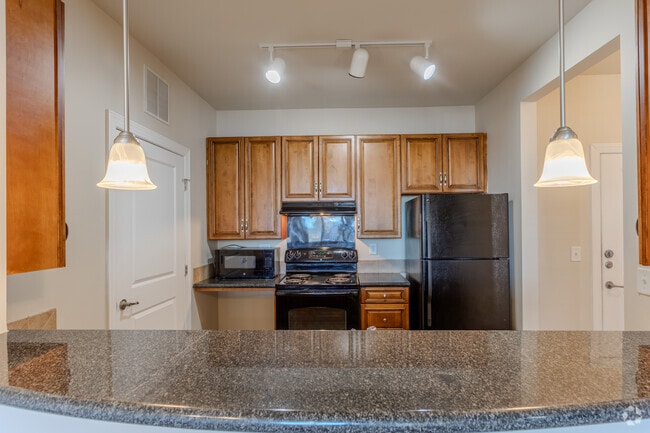 1BR, 1.5BA - 1050SF Unit 21 w/Den - Kitchen